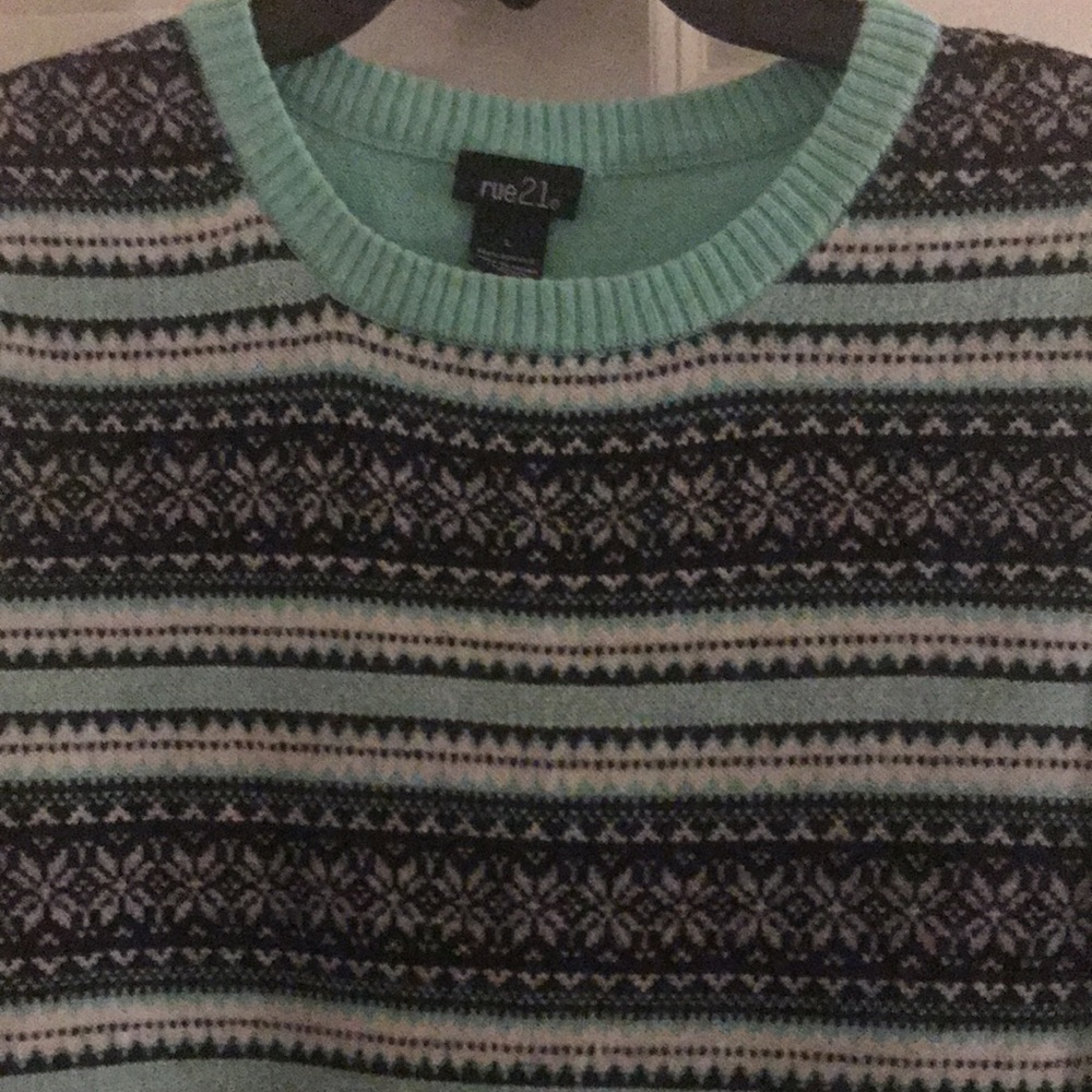 Winter Pattern Sweater - Picture 2 of 3